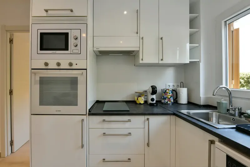 Discover this cozy apartment in one of the best areas of Paguera, ideal for a temporary stay in Mallorca — photo 9