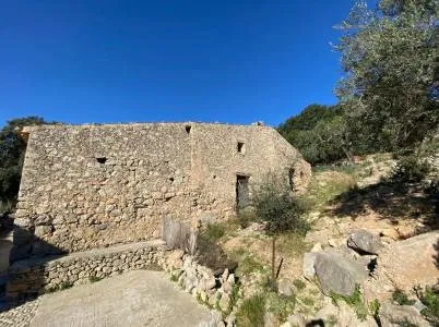 Village house - Selva (Caimari), built surface 160 m², plot surface 2800 m², 3 bedrooms, 1 bathroom — photo 2