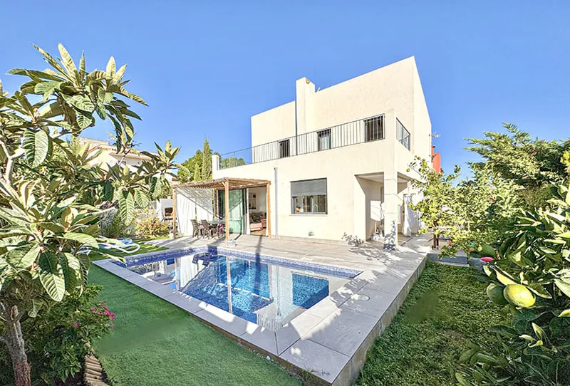 Modern house with private pool in Son Ferrer, near Port Adriano — photo 1