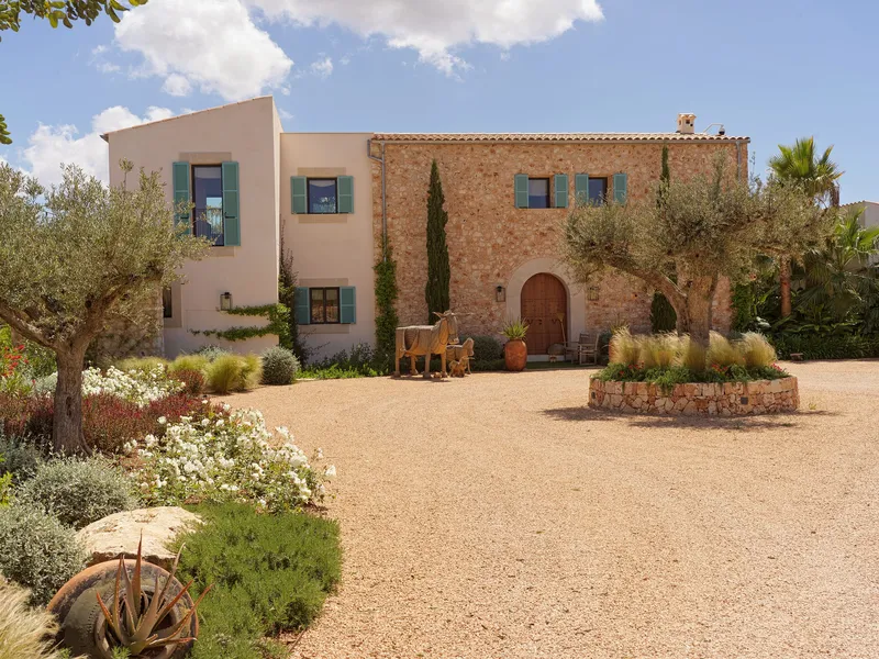 Remarkable finca with guest house in Llucmajor — photo 4