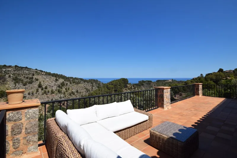 Detached house with amazing views in Deià for rent — photo 2