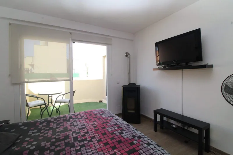 Renovated 120m² Maisonette with 5 bedrooms and terrace for sale — photo 5