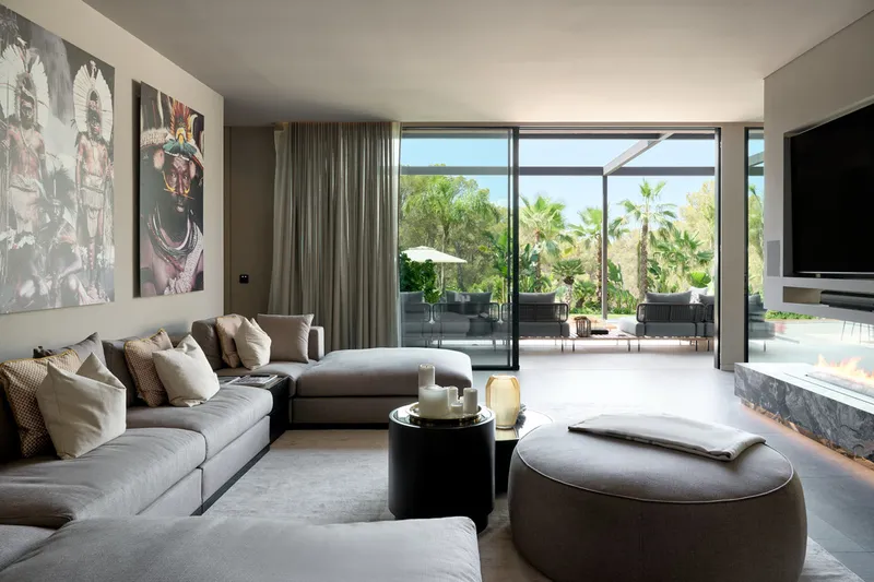Spectacular luxury villa in Mexican style with wonderful garden - Marcel Remus Real Estate — photo 8