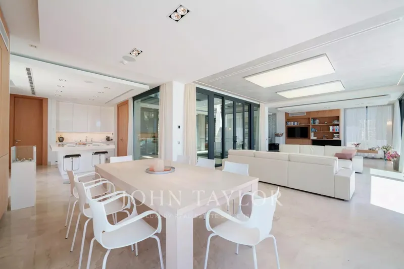 Villa for sale in Canyamel — photo 7