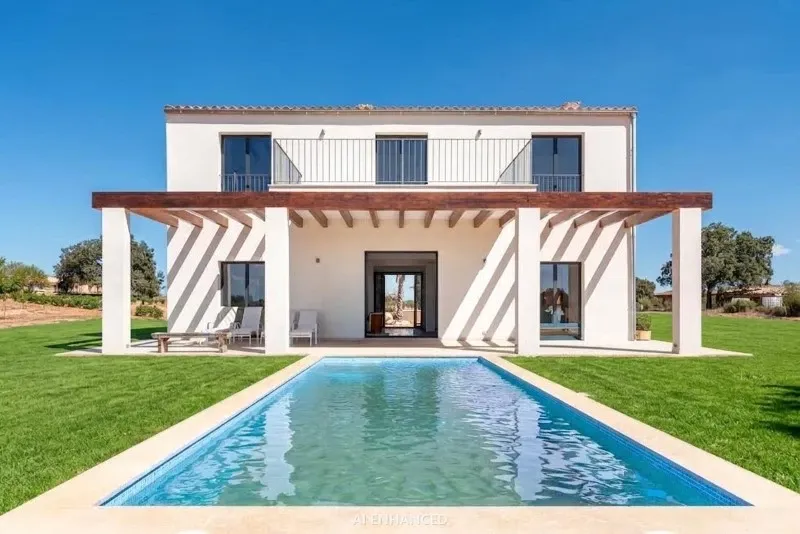 Contemporary country house in Inca with views of its own vineyard and the Serra de Tramuntana — photo 1