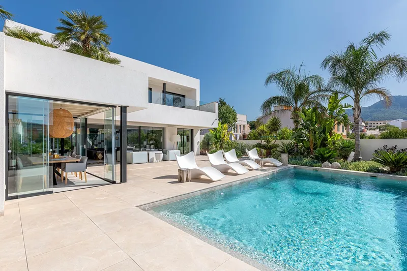 Exclusive new-build villa in the heart of Andratx — photo 1