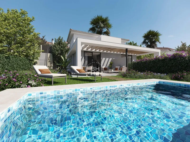 Semi-Detached for sale in Cala Romàntica — photo 1