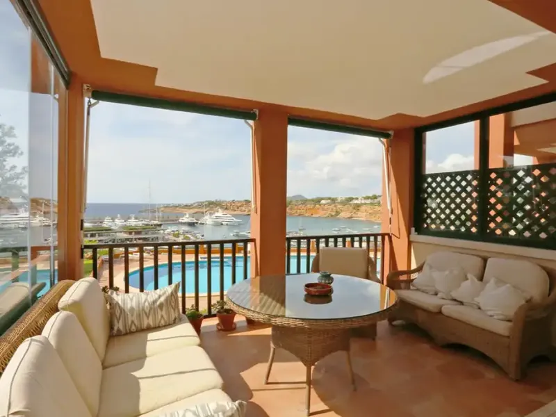 This luxurious apartment is located on the first line with views to Port Adriano in El Toro, southwest coast of Mallorca. — photo 1