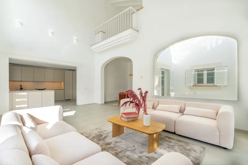 Renovated Mediterranean villa in sought-after villa urbanization — photo 4