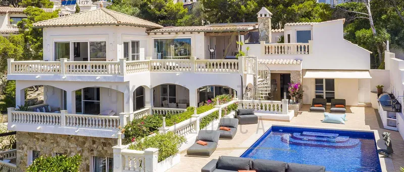 Perfectly maintained villa in Port Andratx with dream views to Cala Llamp — photo 1
