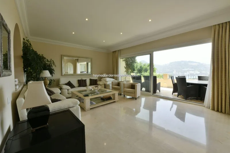 Villa en Port d'Andratx — photo 3