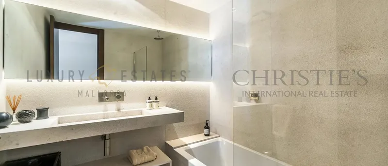 Modern villa in Portals Nous with sea views and close to the beach — photo 10