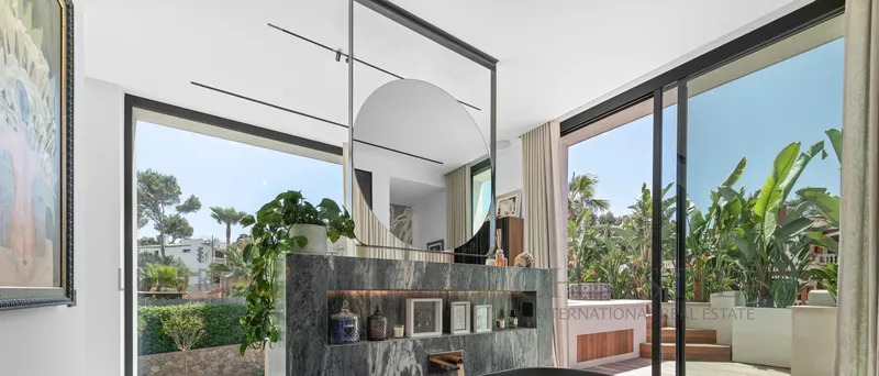 Modern designer villa in Santa Ponsa with lots of privacy — photo 11