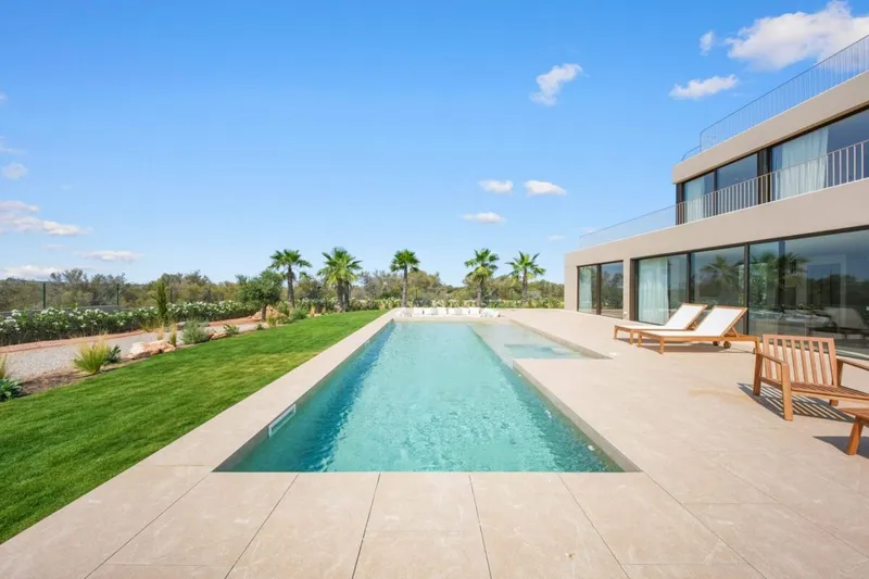 Five-bedroom contemporary villa with sweeping coastal views for sale in Son Gual — photo 8