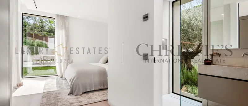 Modern newly built villa with sea views in Portals Nous within walking distance of the village — photo 9
