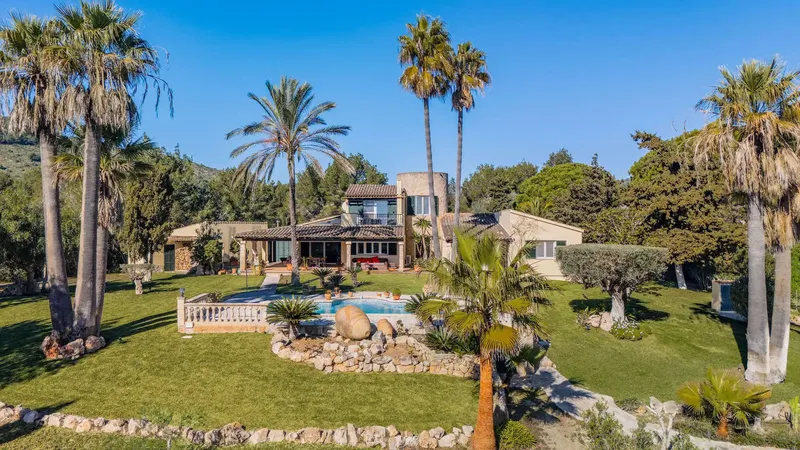 Charming finca in Pula Golf combines spacious living, Mediterranean lifestyle and absolute privacy in an idyllic setting. — photo 4