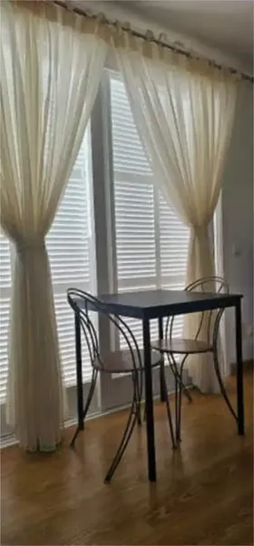 Bonito piso, con piscina y jardines comunitario a 50 metros de la playa, 1 habitación, cocinasalón, baño y terraza. Amueblado con lavadora,  — photo 1