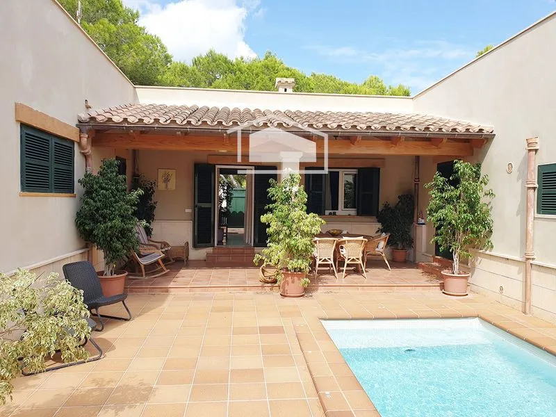 Mediterranean villa with private pool in Colònia de Sant Jordi — photo 1