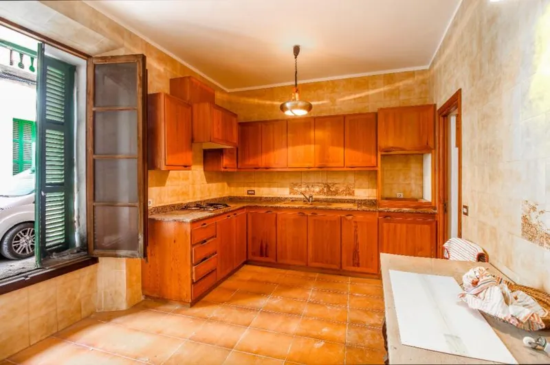 Renovation project for this grand 19th century town house in Pollensa old town — photo 11