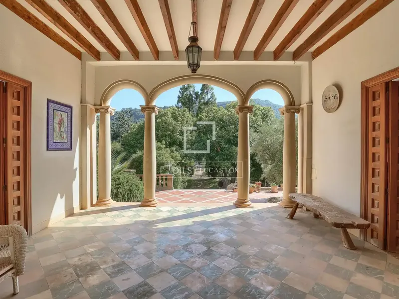 Lucas Fox presents this villa in one of the most emblematic enclaves of Mallorca, in the heart of Valldemossa and surrounded by the landscape — photo 1