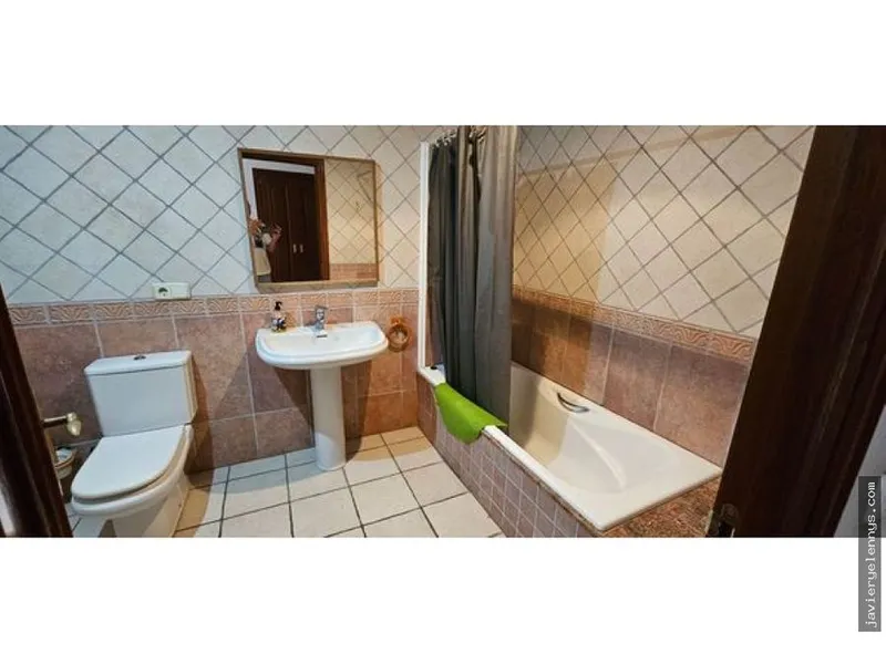 Apartment for rent on Calle de Lope de Vega — photo 10