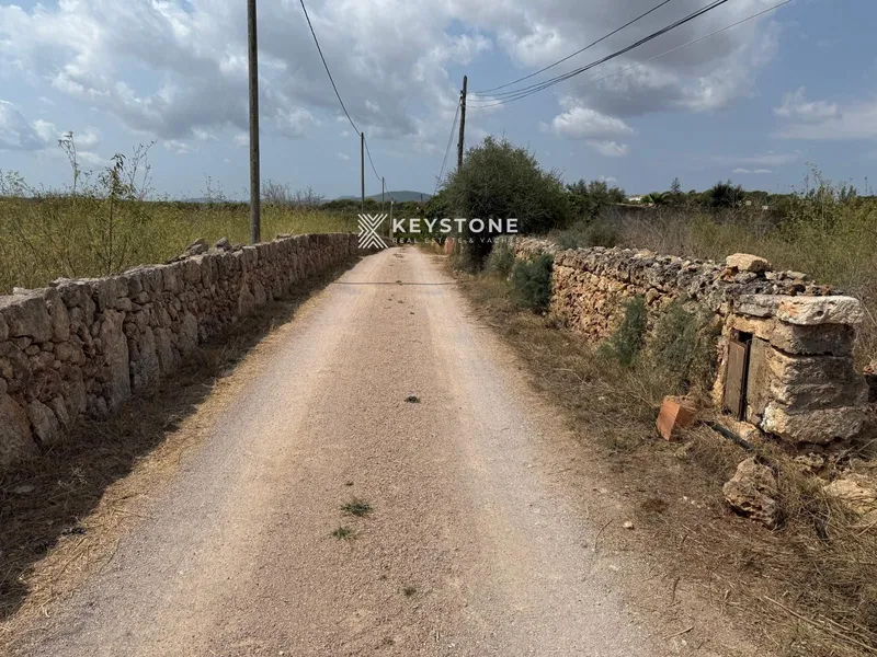 Plot — photo 3