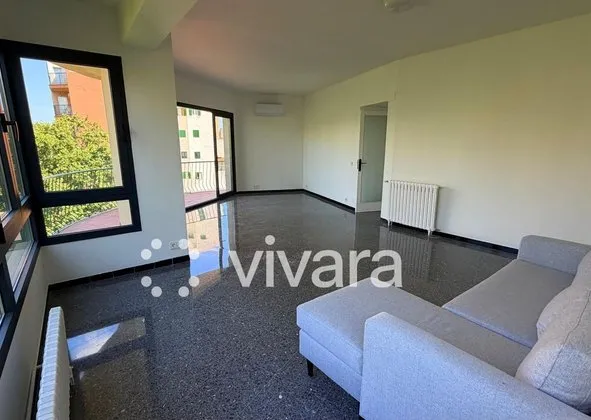 Flat / apartment in Calle Isidoro Antillón, Pere Garau, Palma de Mallorca — photo 1