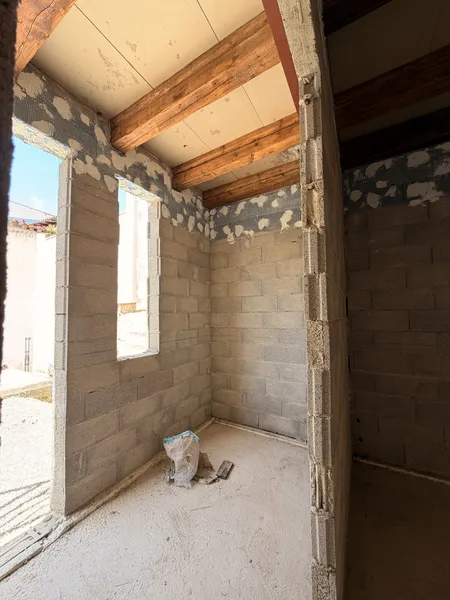 Townhouse for renovation with building permit – with great room concept and pool in Sant Llorenç — photo 7