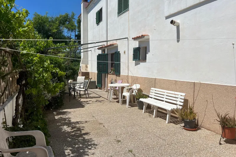 Independent chalet with 400 m² plot a few meters from the sea in Cala Gamba — photo 8