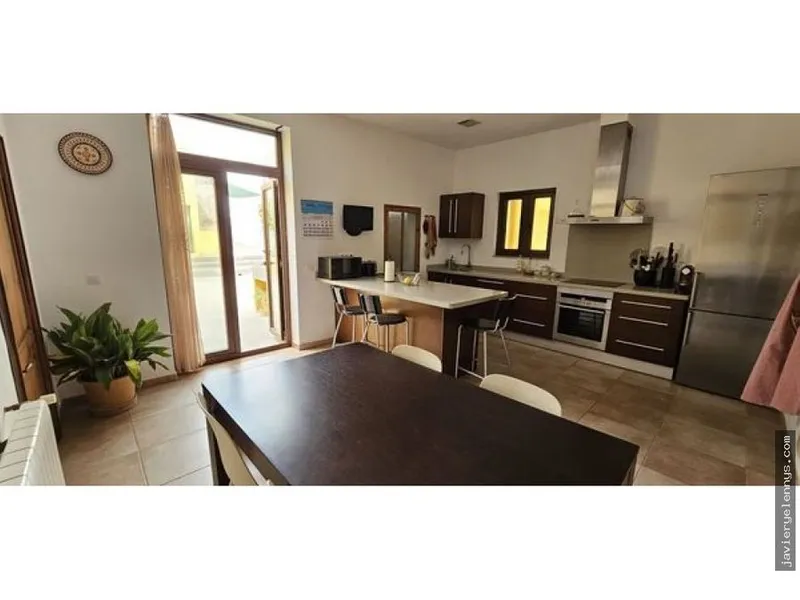 Rental of semi-detached house on Calle Den Pere Antoni Servera — photo 3