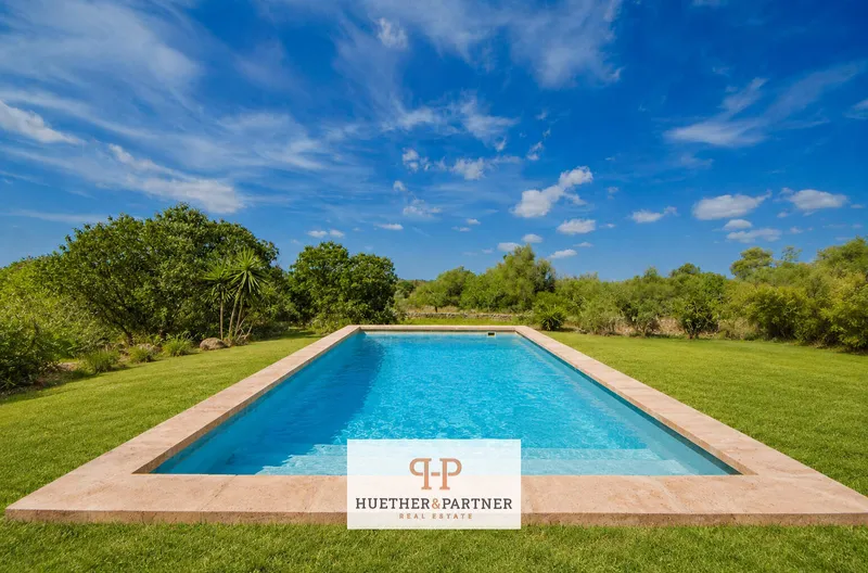 Self-sufficient 3,551 m² finca with 3 bedrooms, terrace and pool for sale — photo 8