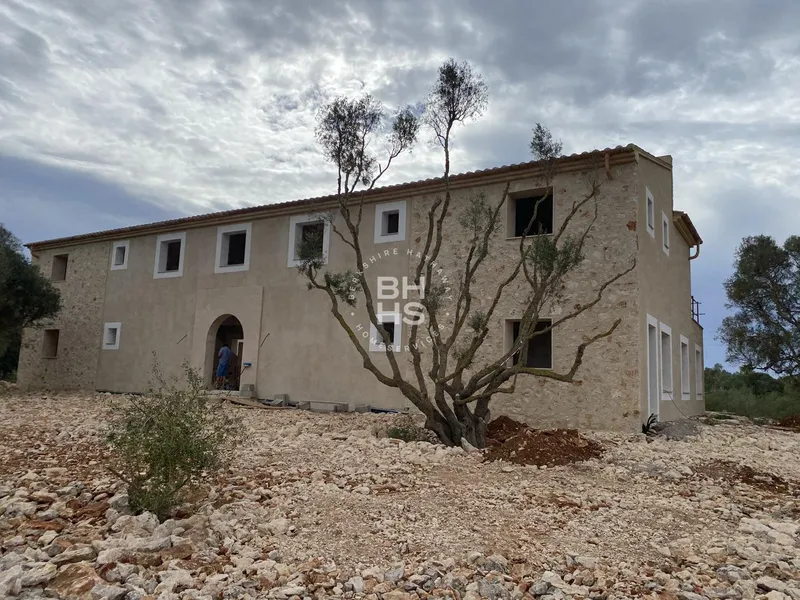 Rustic Finca for sale in La Rapita — photo 11