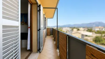 Apartment on Carrer de l'Organista Rafel Femenía — photo 7