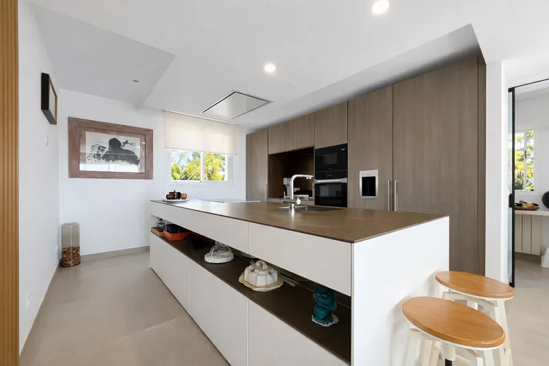 Duplex with private garden and pool with partial sea views in Bonanova — photo 10