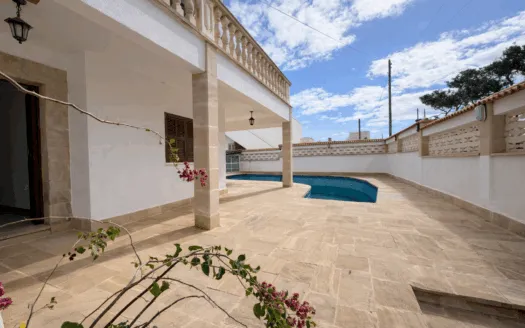 Design instead of compromise – house with sea views and roof terrace in Cala Llombards — photo 3