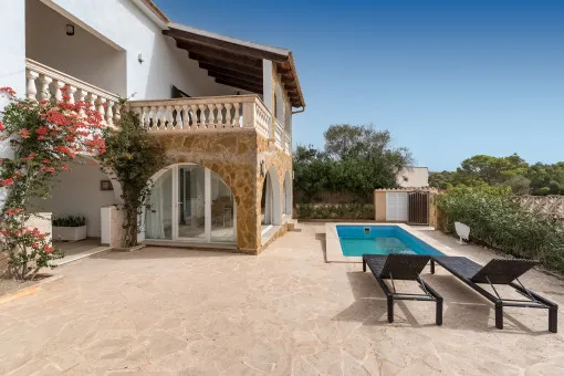 Santanyi, charming villa with 2 separate living units, pool and barbecue zone in Cala Santanyi — photo 4