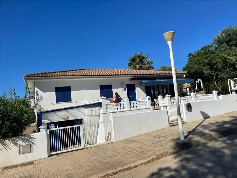 Se vende chalet de particular a particular, situado en la tranquila urbanización de Son Serra de Marina a 500 m del mar, rodeado de playas v — photo 1
