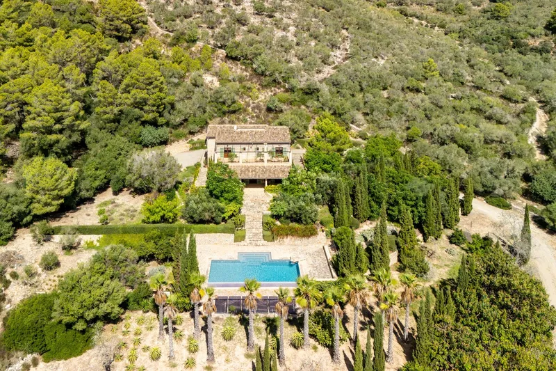 Stylish finca with large plot and panoramic views near Son Macià — photo 2