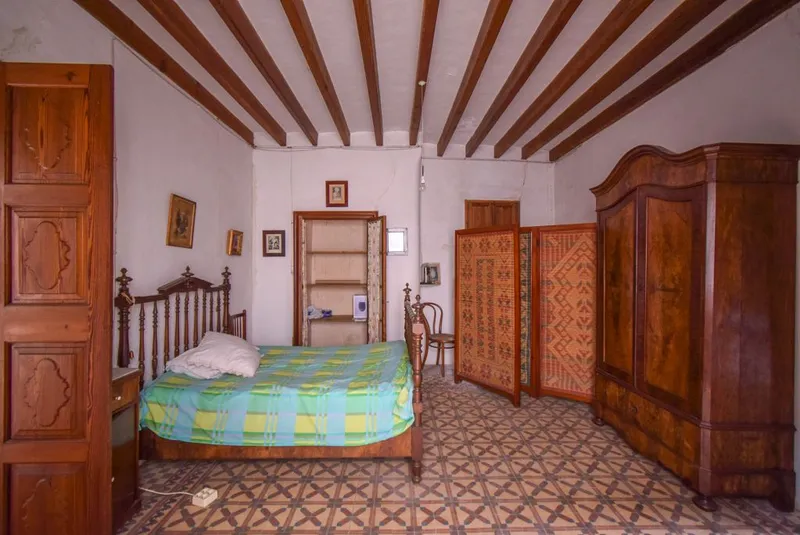 Stately Mallorcan house in the heart of Sóller — photo 11