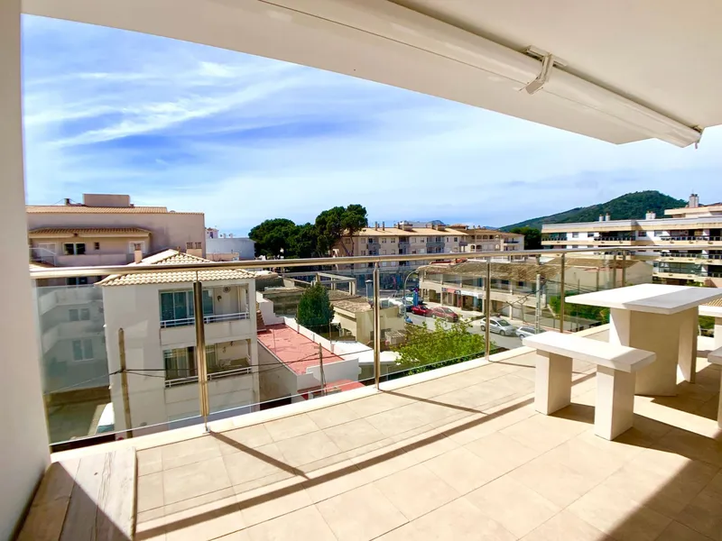 Exclusive penthouse with private terrace and pool in the heart of Cala Ratjada — photo 7