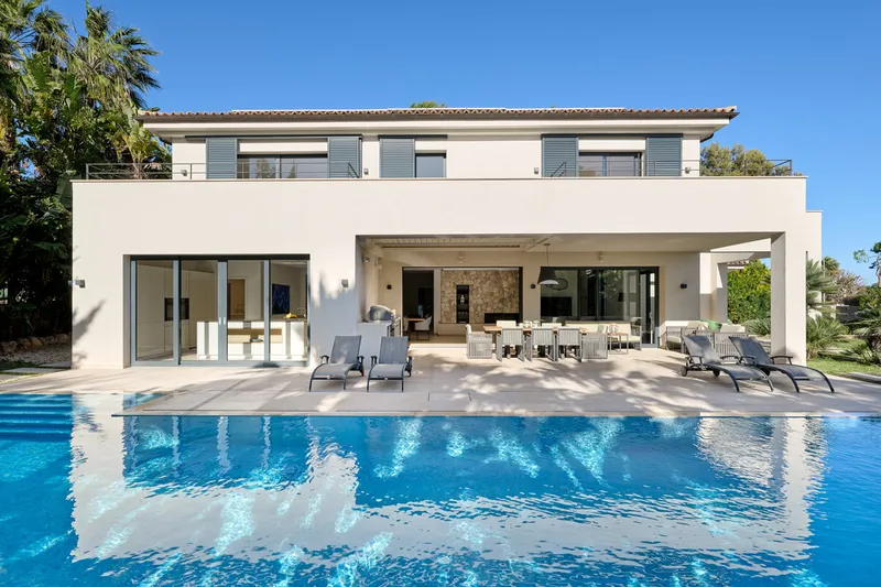 Modern dream villa in a prime location in Santa Ponsa - Marcel Remus Real Estate — photo 2