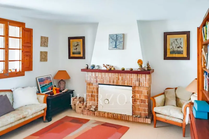 Townhouse in first sea line with sea view and expansion potential in Sa Rápita — photo 6