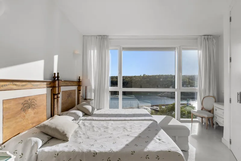 Exclusive villa in a stunning location with ocean access in Sol de Mallorca — photo 9