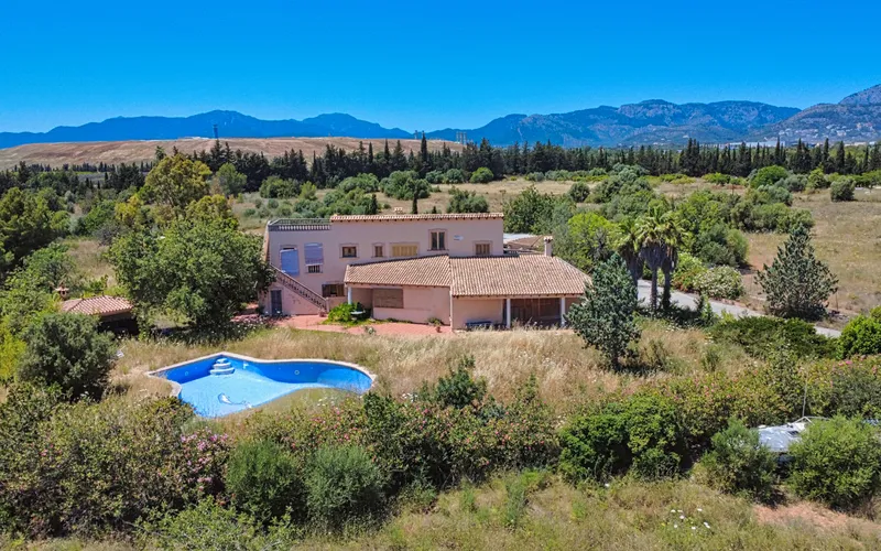 Attractive investment opportunity in finca property on Mallorca — photo 1