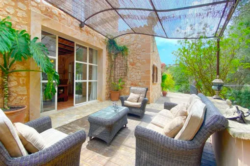 Manacor, charming finca with guest house in Manacor – a true haven of peace — photo 1