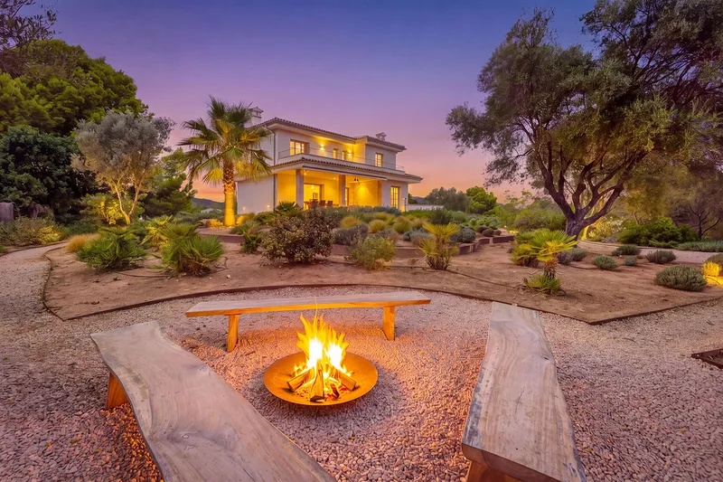 Exklusive Finca mit fantastischer Aussicht und viel Privatsphäre — photo 1
