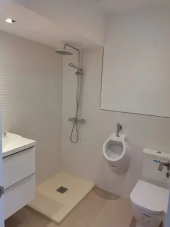 Flat - Palma de Mallorca (Centro), Built Surface 190m², 6 Bedrooms, 3 Bathrooms, Lift, All Exterior — photo 12