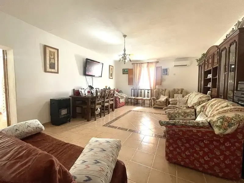 Chalet in good condition, near Llucmajor, fully legalized — photo 8