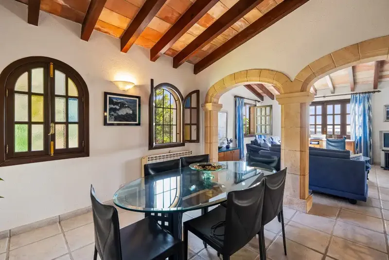 Impressive villa for sale in El Vila with elevated position and wide countryside views — photo 6