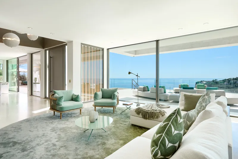 Luxurious new-build villa in a dream location with spectacular views — photo 7